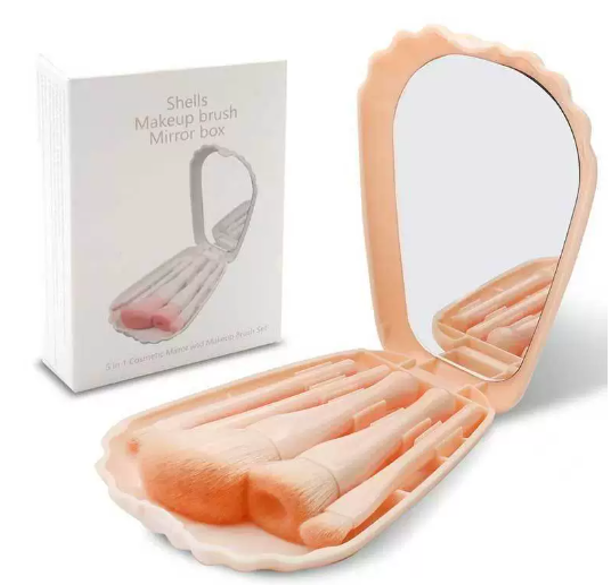 Seashell Makeup Brush Set